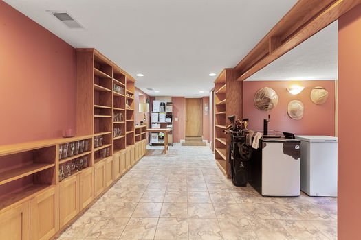 20_3213_Emerson20_mls