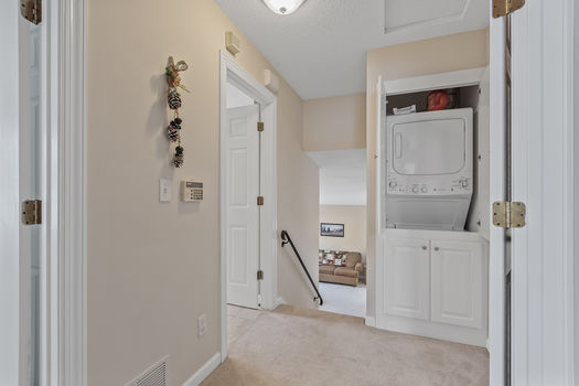 15_1081_Weston15_mls