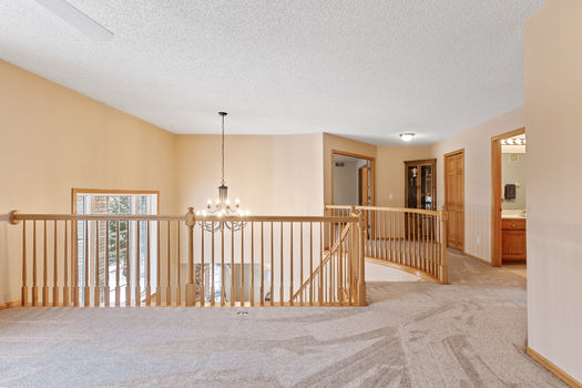 39_9654_Jonathan39_mls