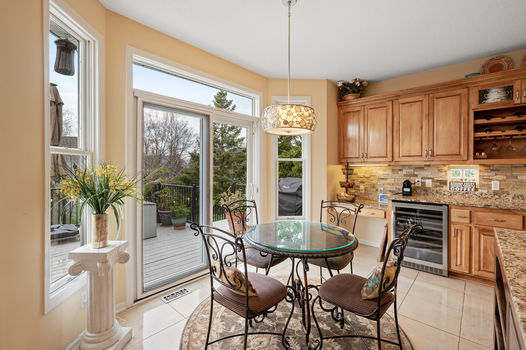 22_18637_Overland22_mls