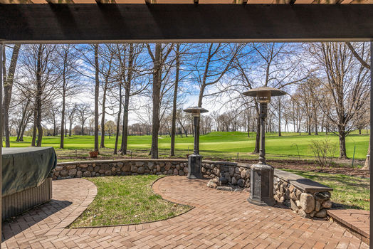 107_2890_Autumn_Woods107_mls