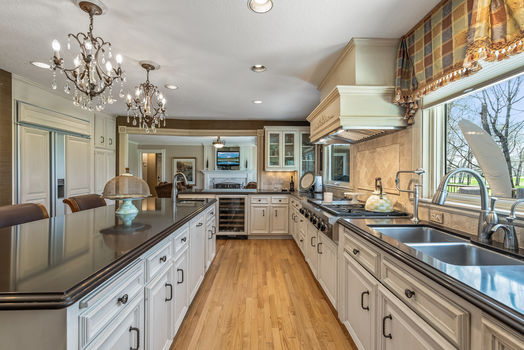 25_2890_Autumn_Woods25_mls