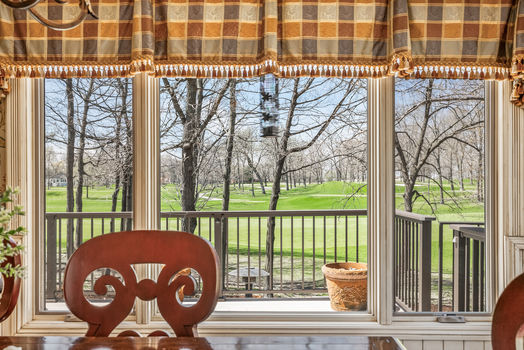 28_2890_Autumn_Woods28_mls