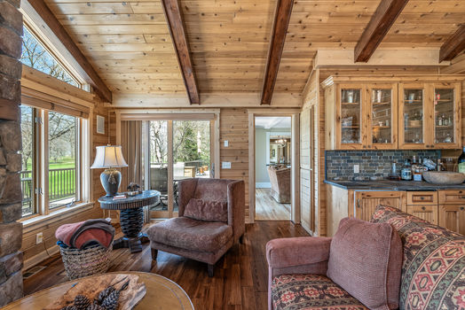 47_2890_Autumn_Woods47_mls