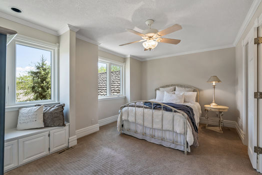 66_2890_Autumn_Woods66_mls