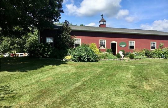 barn