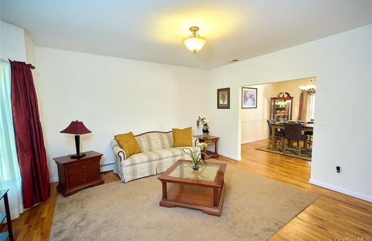 Montgomery Sitting Area