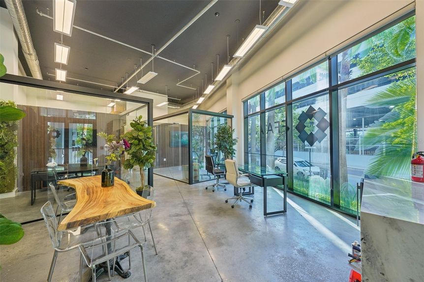 10-web-or-mls-S 12th St 2-1104-010