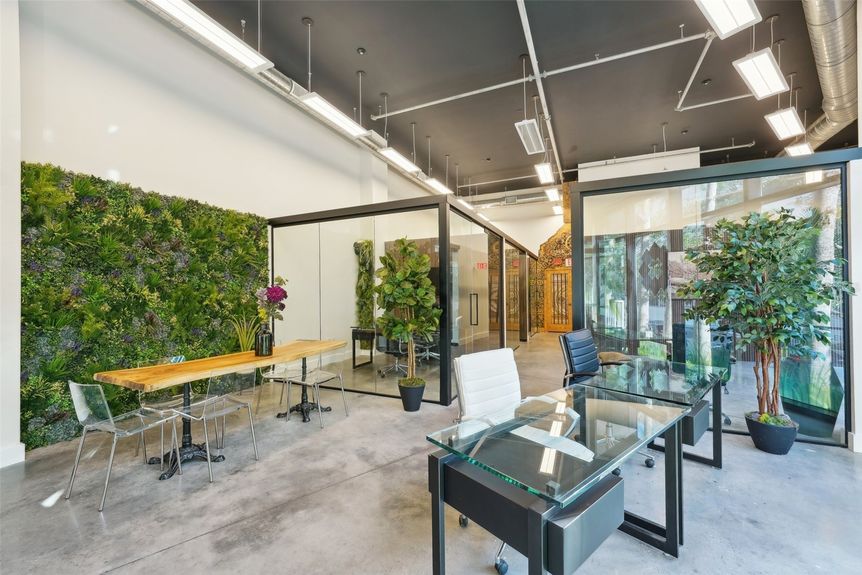 11-web-or-mls-S 12th St 2-1104-011