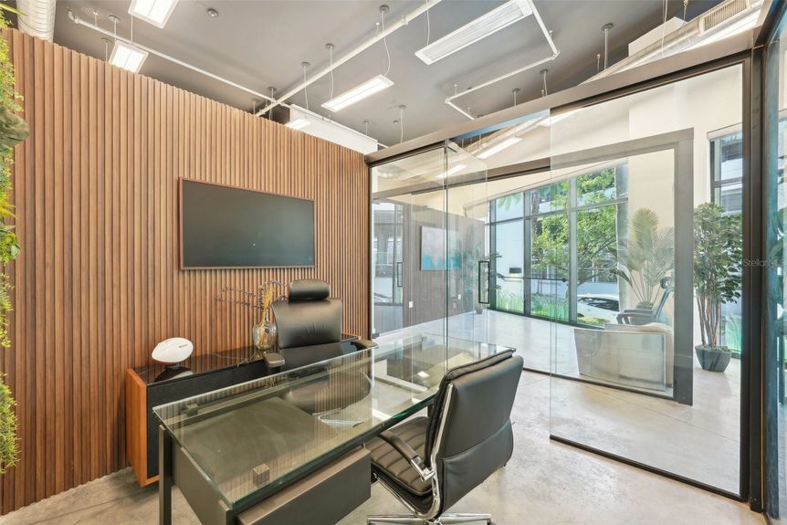 13-web-or-mls-S 12th St 2-1104-013