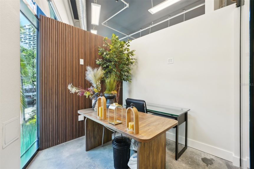 19-web-or-mls-S 12th St 2-1104-019