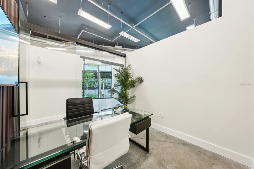 30-web-or-mls-S 12th St 2-1104-030