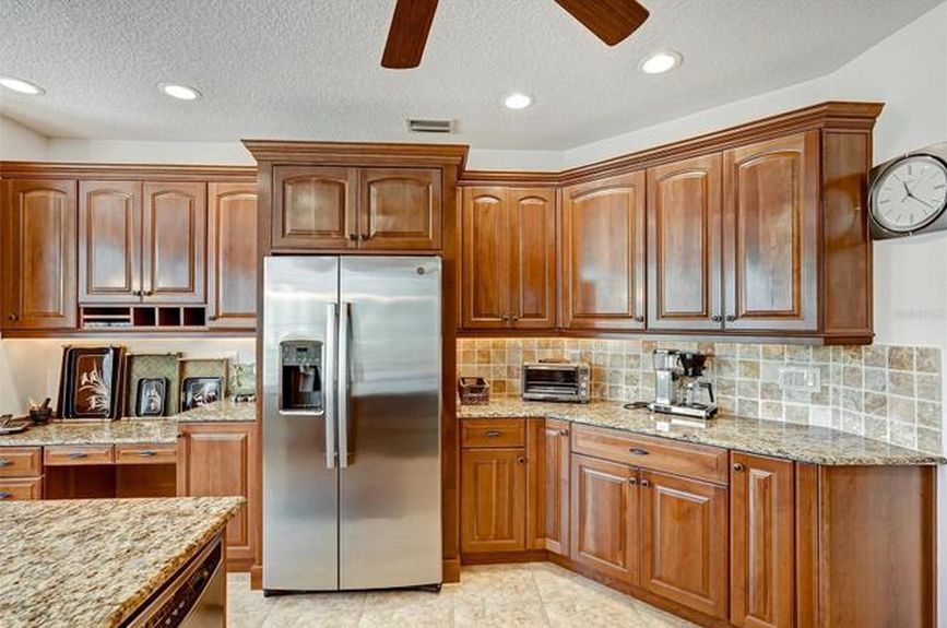 genMid.TB8496957_13_0