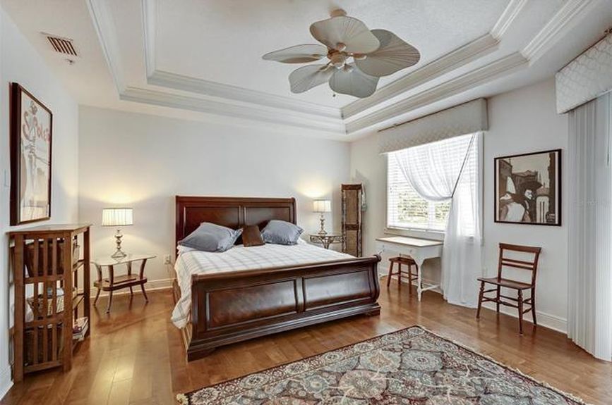 genMid.TB8496957_17_0