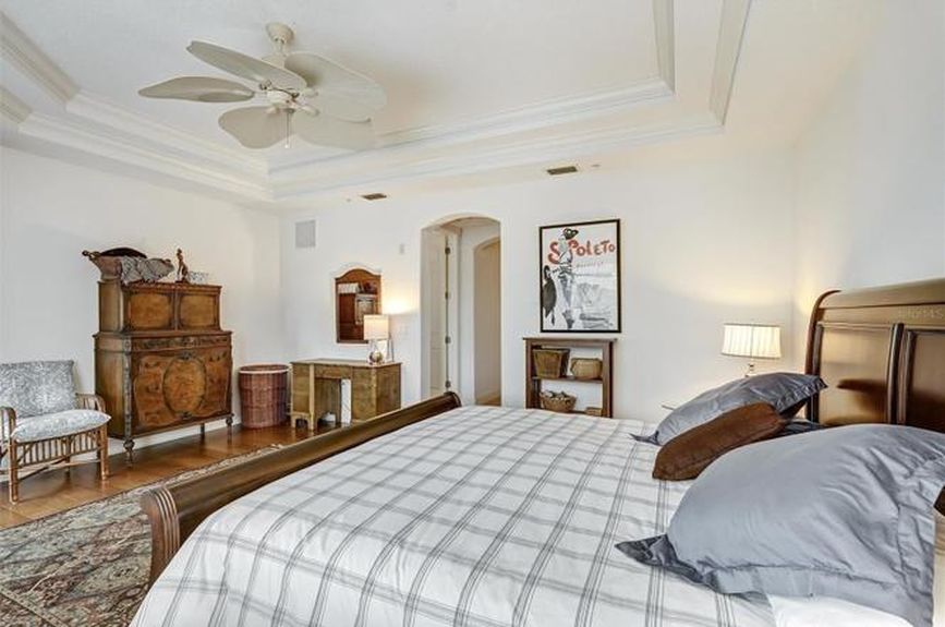 genMid.TB8496957_19_0