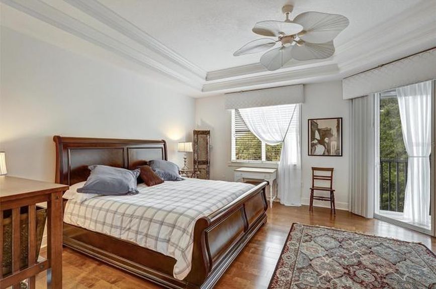 genMid.TB8496957_20_0