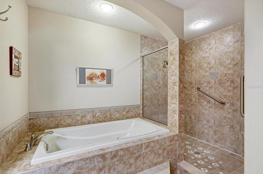 genMid.TB8496957_23_0