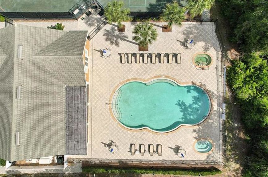 genMid.TB8496957_37_0