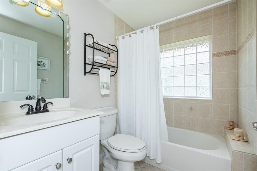 45 SAN CARLOS DRIVE – Gallery Image 7