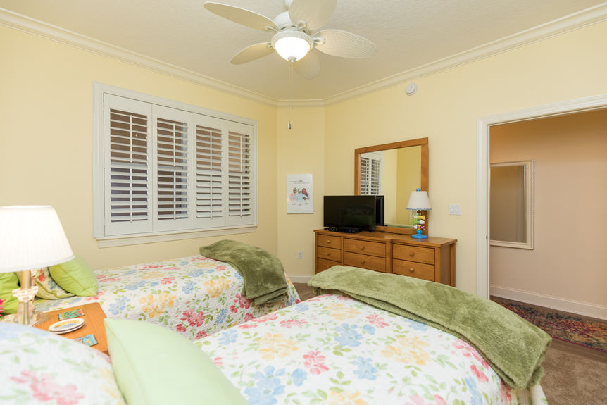 60 Surfview Dr Unit 818 Palm-print-036-032-453A5704-4000×2667-300dpi