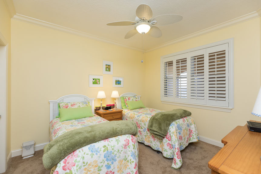 60 Surfview Dr Unit 818 Palm-print-037-038-453A5705-4000×2667-300dpi