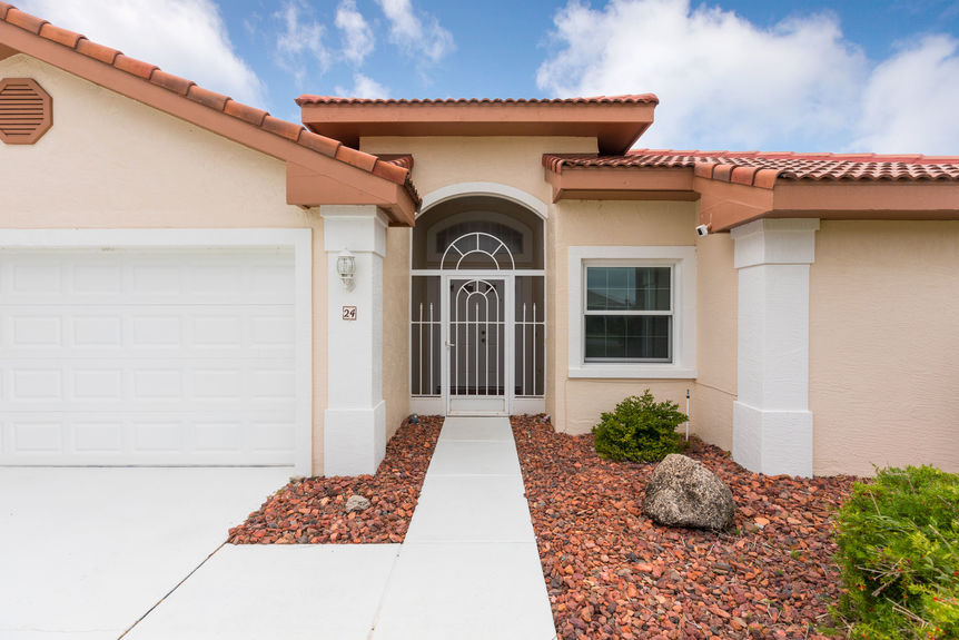 002 &#8211; 453A7618