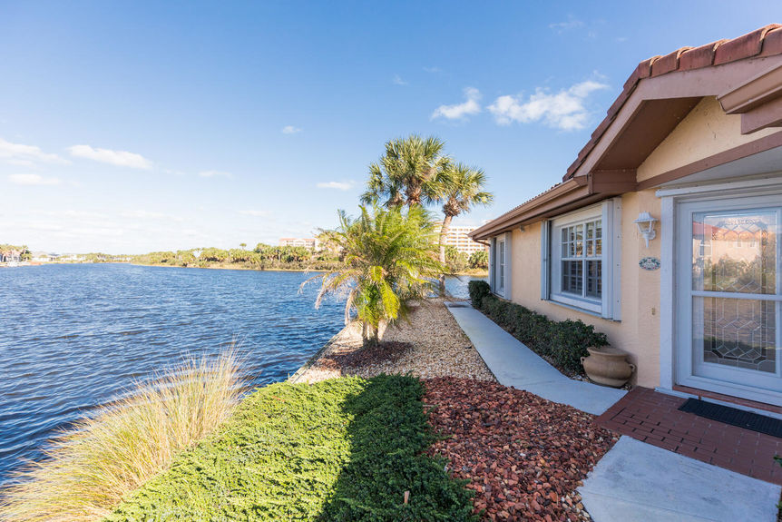 18 San Miguel Ct Palm Coast FL-large-005-049-453A6856-1500x1000-72dpi