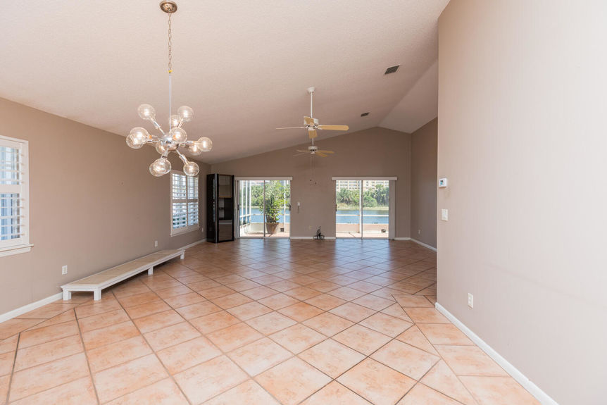 18 San Miguel Ct Palm Coast FL-large-016-033-453A6840-1500x1000-72dpi