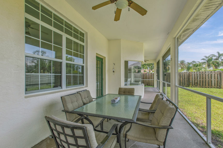 34 Westchester Ln Palm Coast-print-034-023-Westchester-2121x1414-300dpi