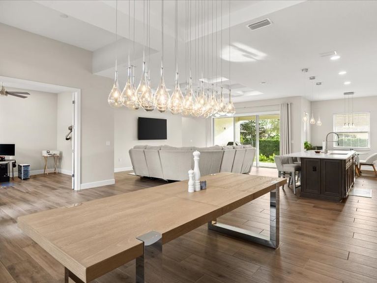 32-29 Old Oak Dr S (32 of 65)