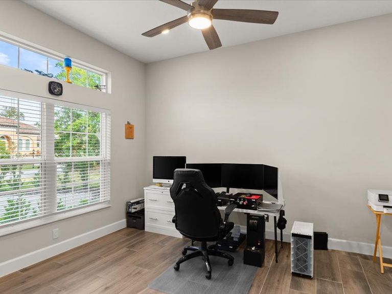 33-29 Old Oak Dr S (33 of 65)