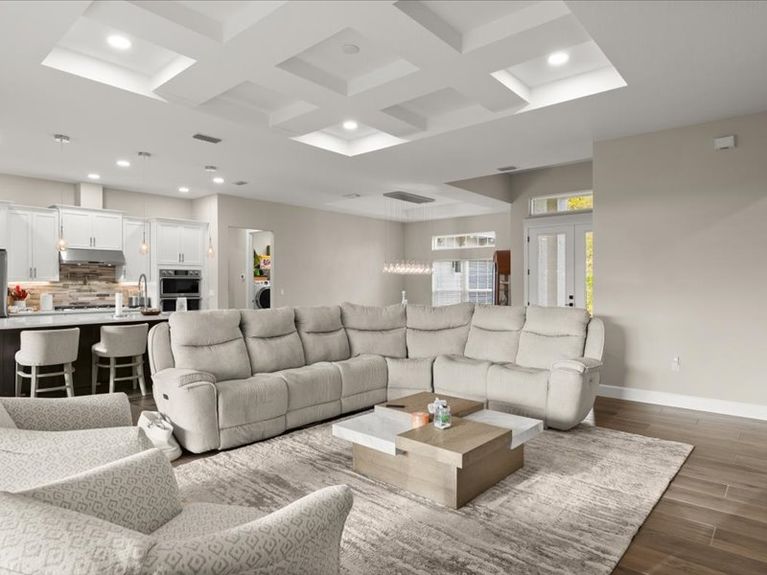 44-29 Old Oak Dr S (44 of 65)