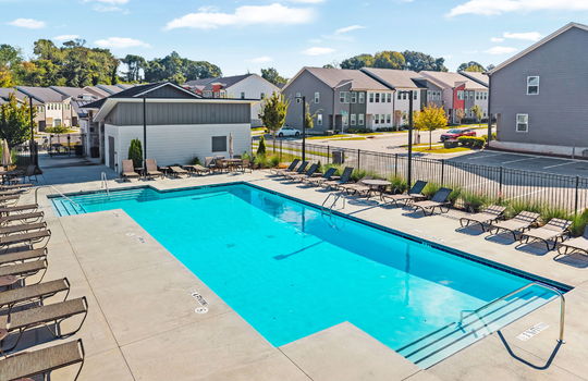 Park Vue Community Pool2