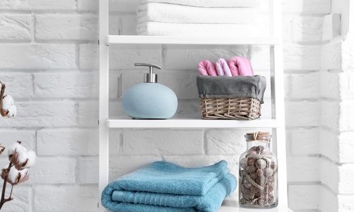 How to Stage a Small Bathroom