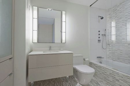 8E473567-4605-4276-9D09-45528CA90320_1800x1200