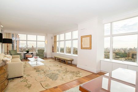 9B172649-EDF1-4C8E-A411-FCE2E6B1CAC6_1800x1200