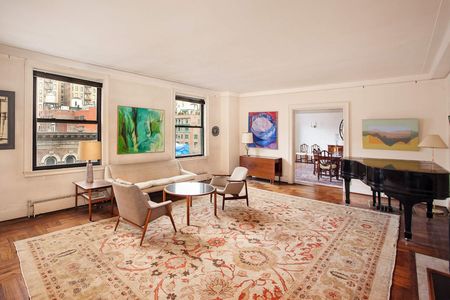 D98B89F7-D60A-1D89-D6CE-3FF02EE262B7_1800x1200