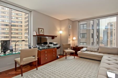 5a3bd0f5-ac7e-4be0-a701-92aed6331cda_1800x1200