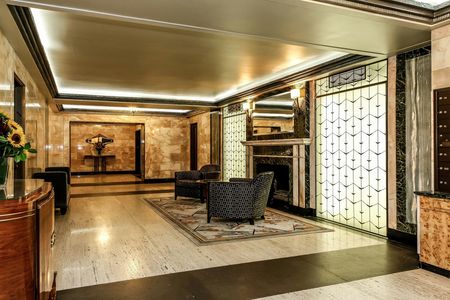 6a48752e-3a7f-4a2b-8b8a-f30735d1b2e0_1800x1200