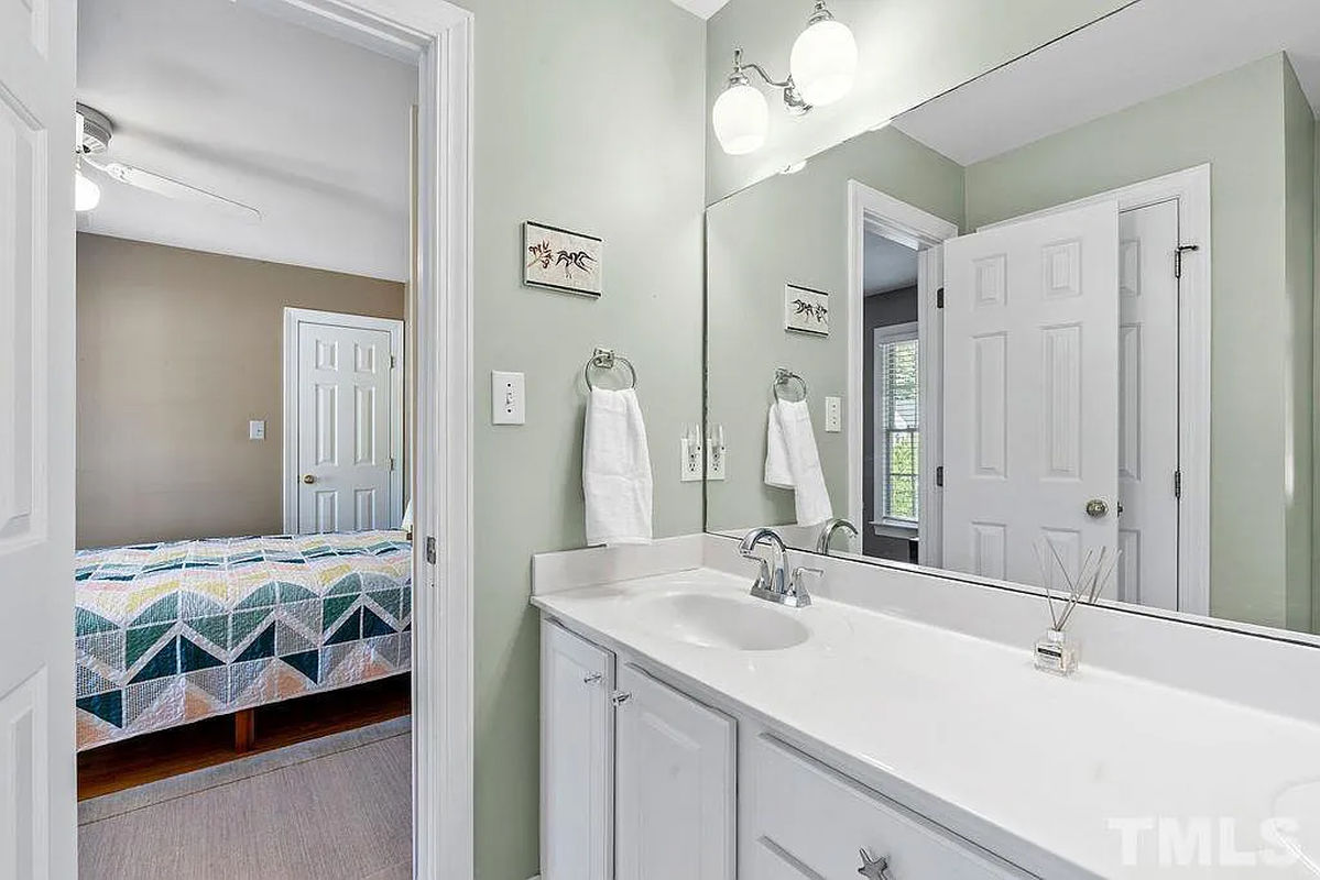 Caul-Group-103-Parkvine-Circle-28