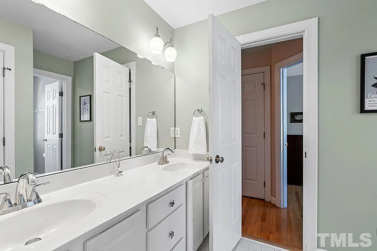 Caul-Group-103-Parkvine-Circle-29