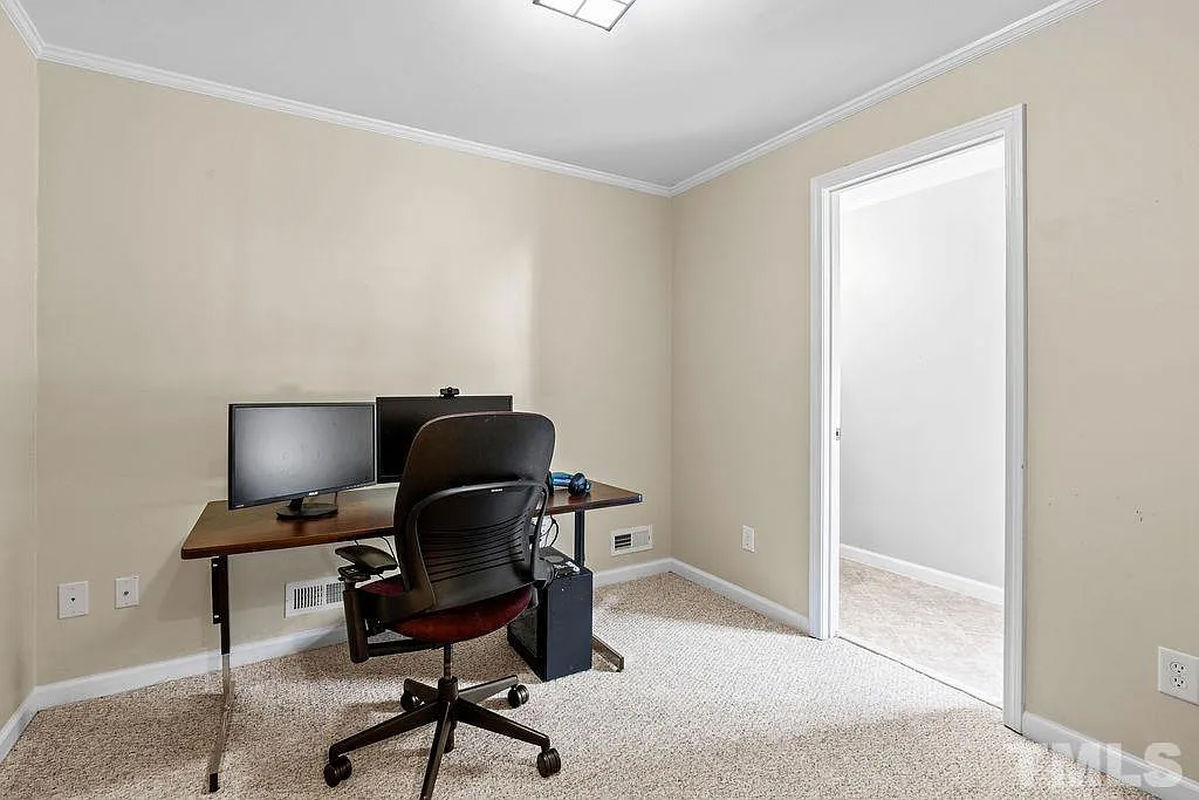 Caul-Group-103-Parkvine-Circle-49