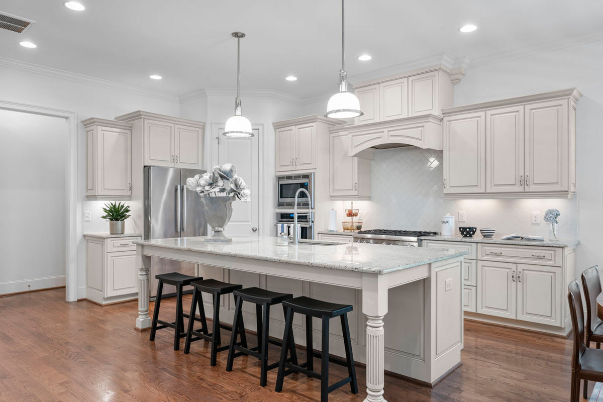 Caul Group-103 Pember Pl-16