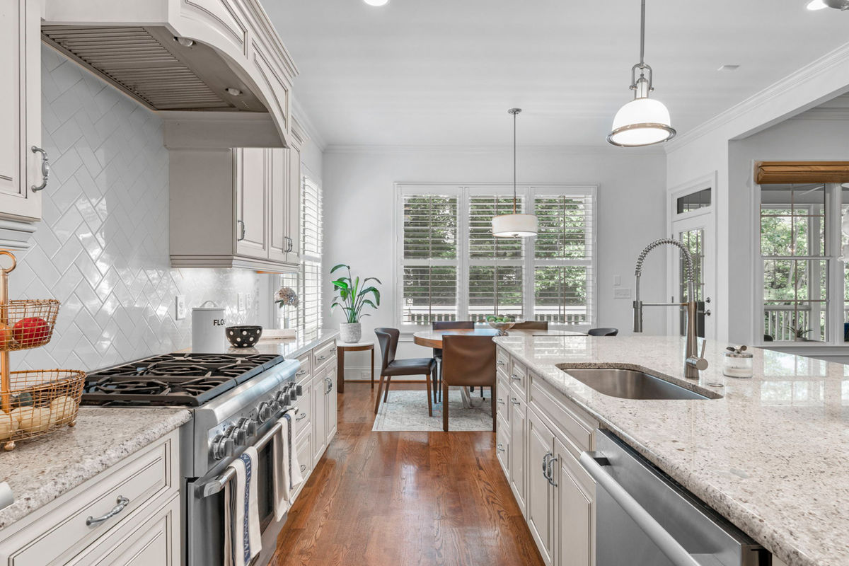 Caul Group-103 Pember Pl-18