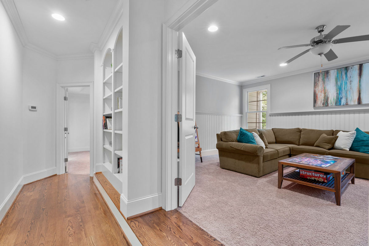 Caul Group-103 Pember Pl-32