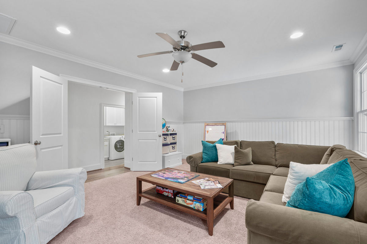 Caul Group-103 Pember Pl-33