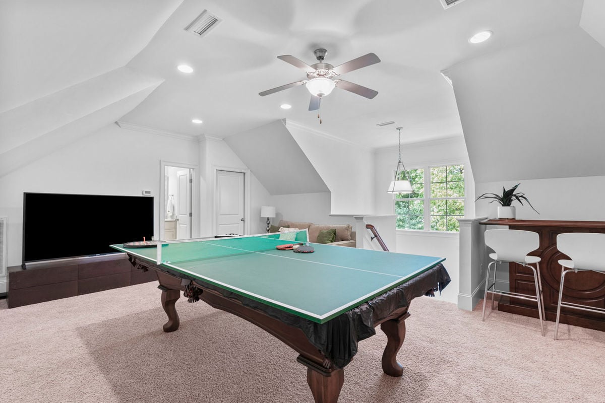 Caul Group-103 Pember Pl-34