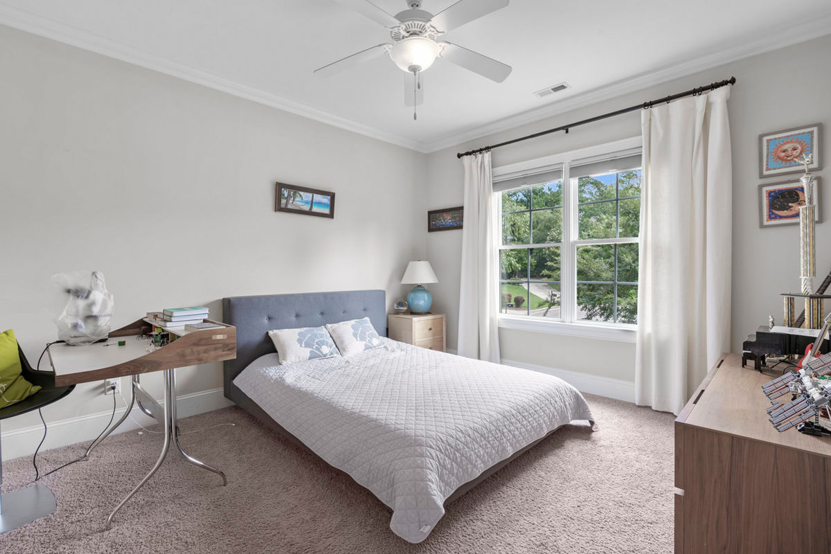 Caul Group-103 Pember Pl-39