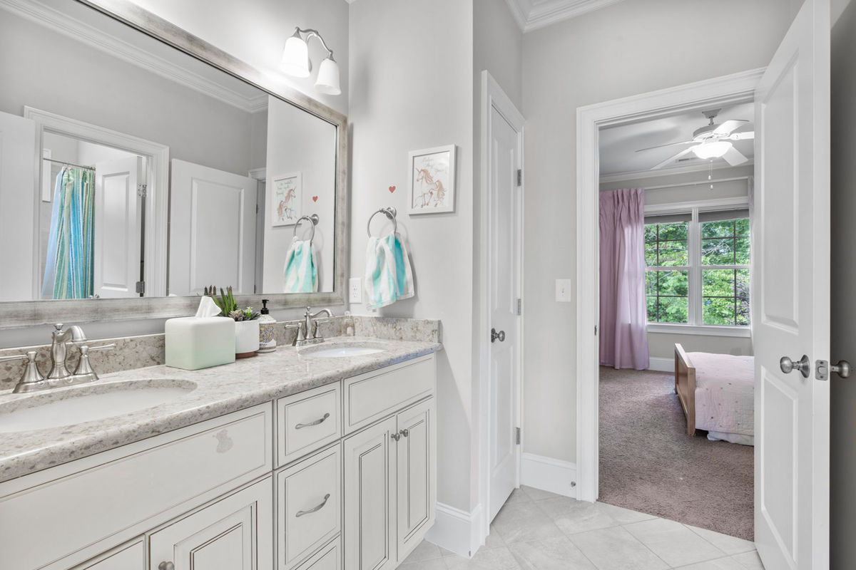 Caul Group-103 Pember Pl-40