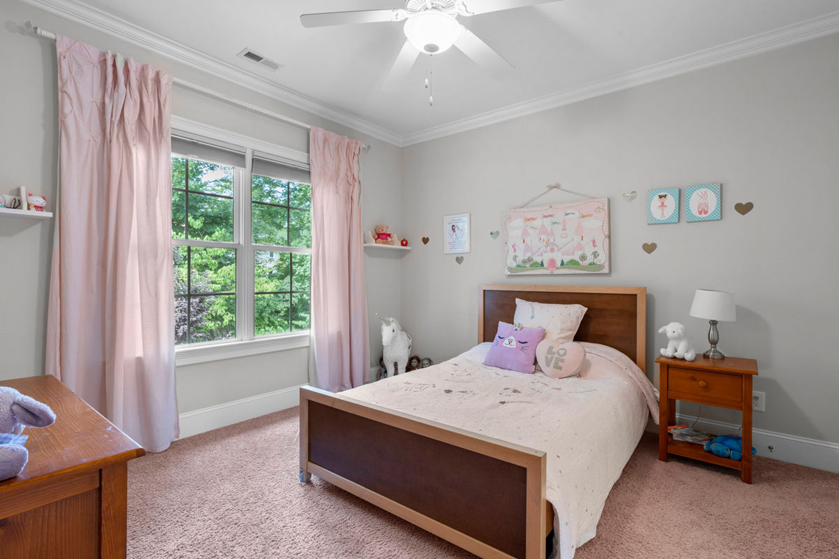 Caul Group-103 Pember Pl-41